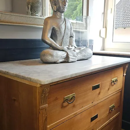Holiday home An Der Wasserburg Ganzes, Modern Eingerichtetes Haus In 53919 Weilerswist-metternich Mit 6 Zimmern Und 8 Betten Nahe Phantasialand Koeln Messe